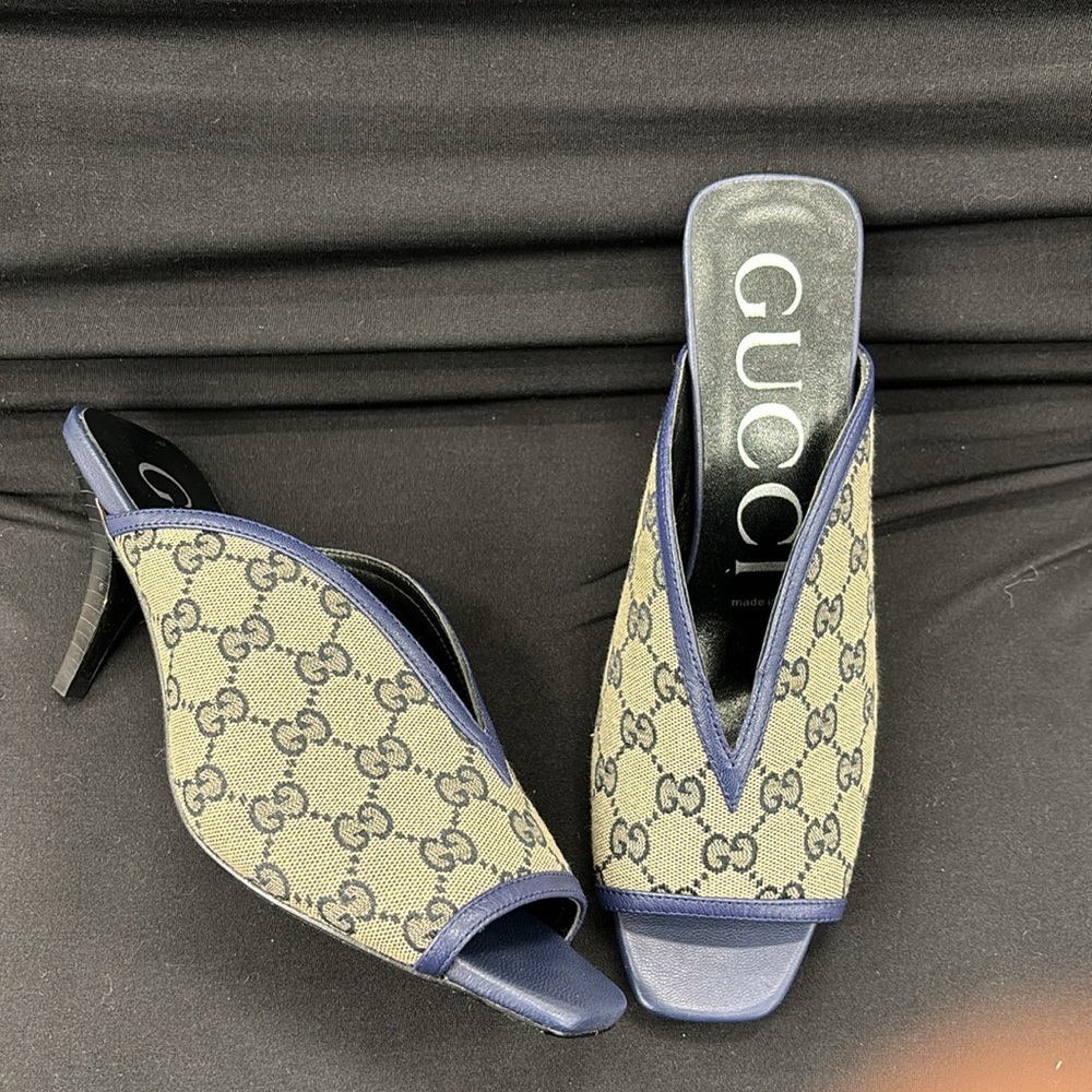 Gucci 2022 Supreme Crystal GG Monogram Heeled Mules, size 39 new without tags. - Picture 9 of 10